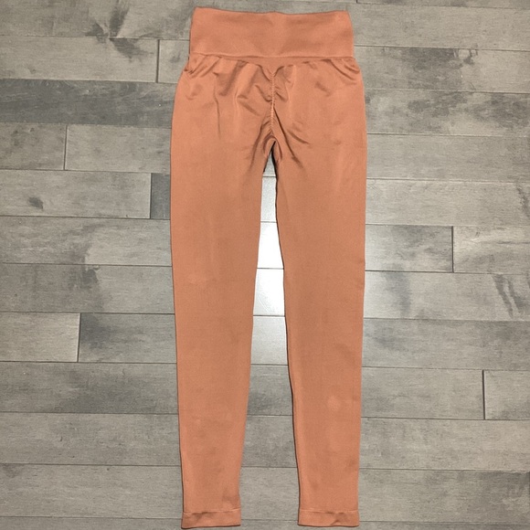 Bo & Tee Surge Curved Waist Seamless Scrunch Leggings - Rust - Small - Picture 6 of 10